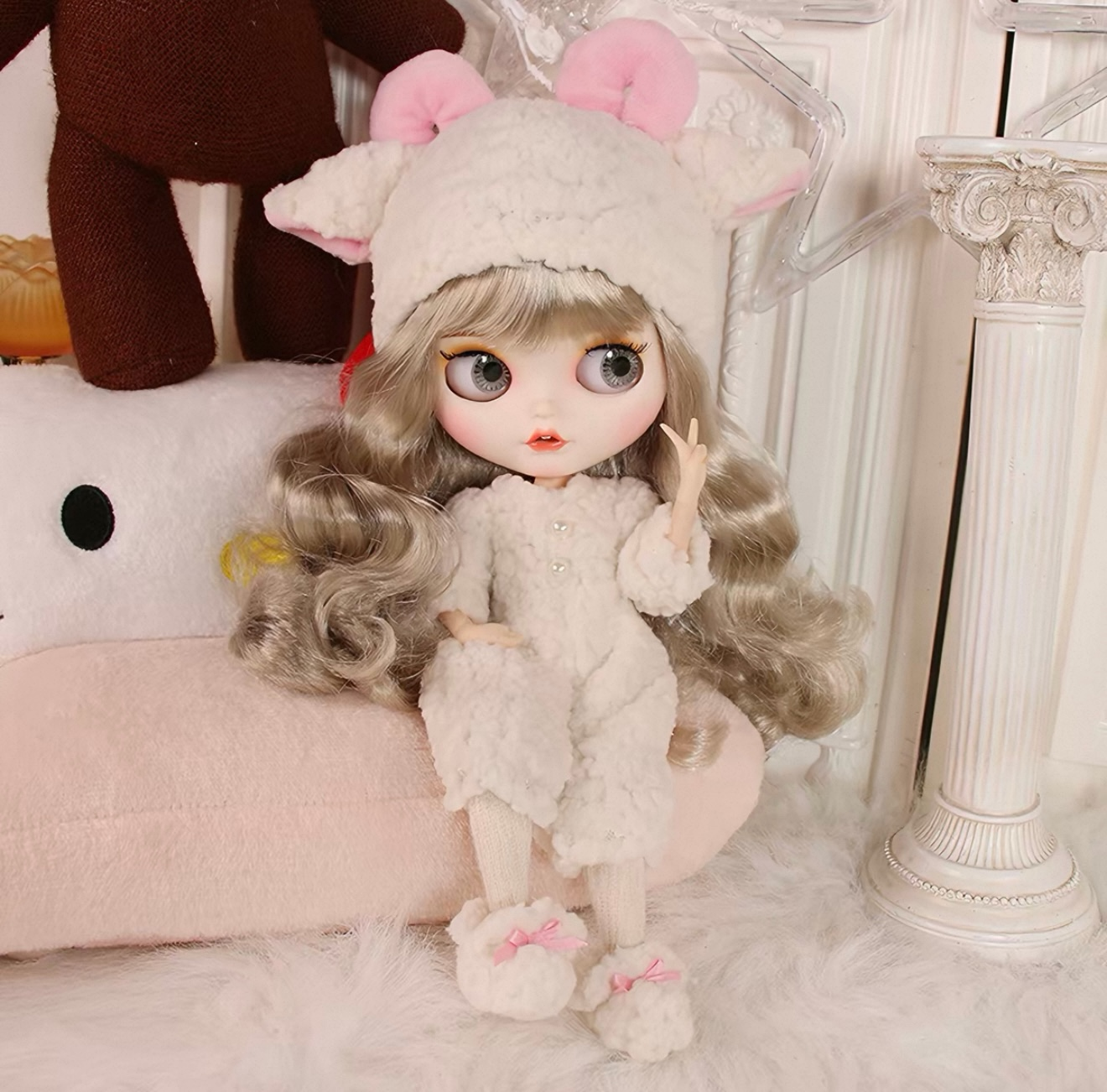 Pre-Order Custom Big-Eye Doll