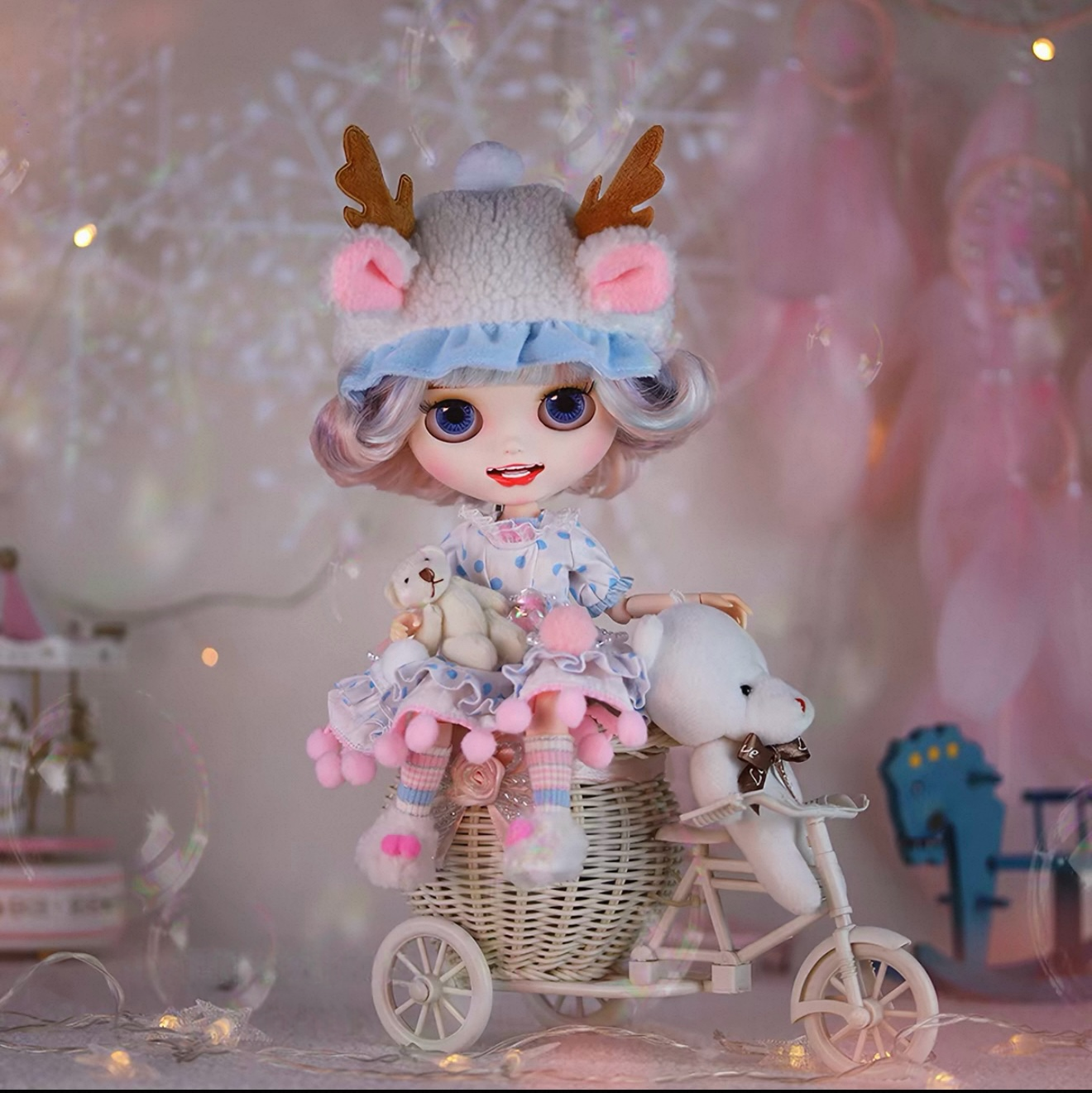 Pre-Order Custom Big-Eye Doll