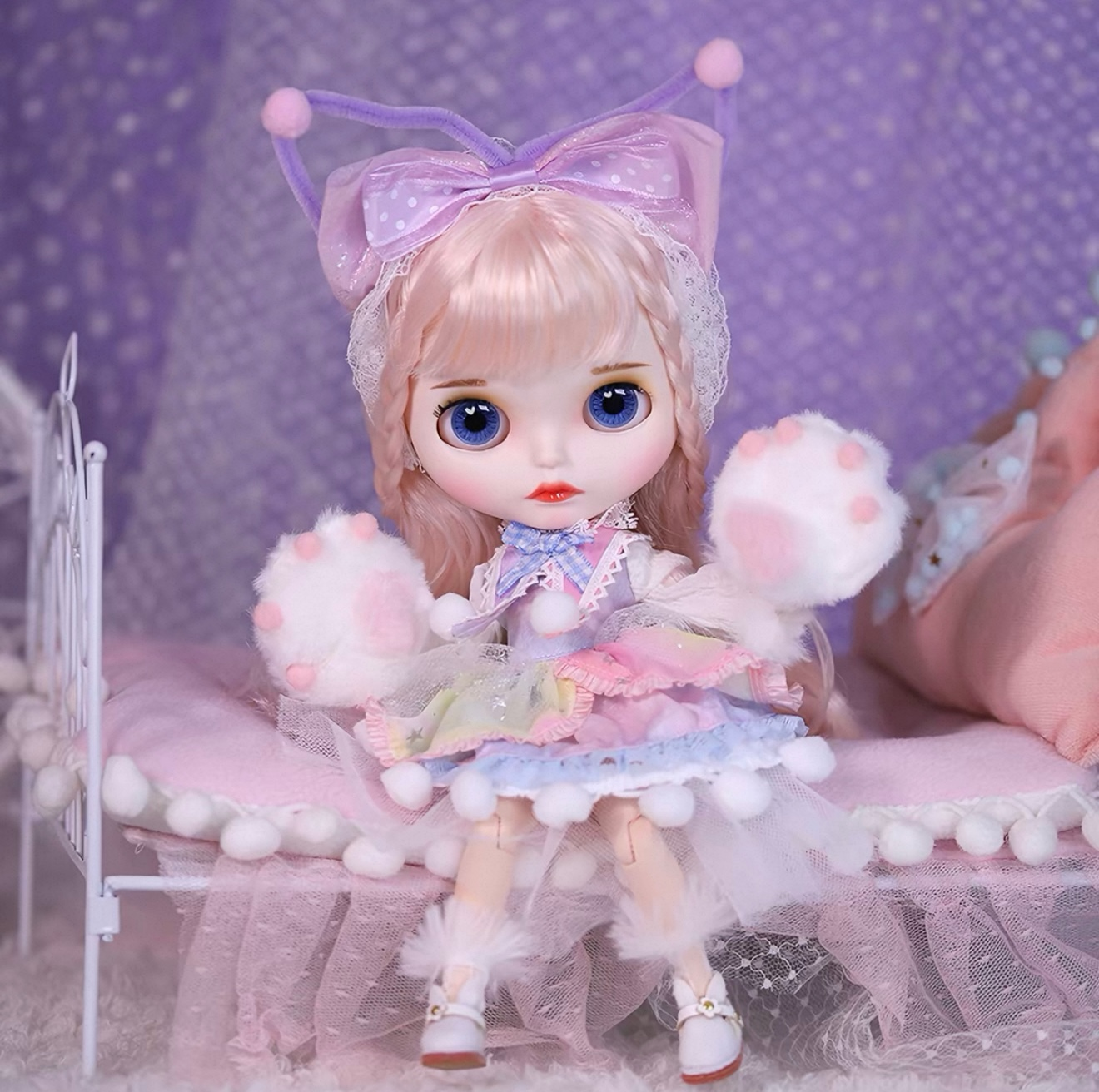 Pre-Order Custom Big-Eye Doll