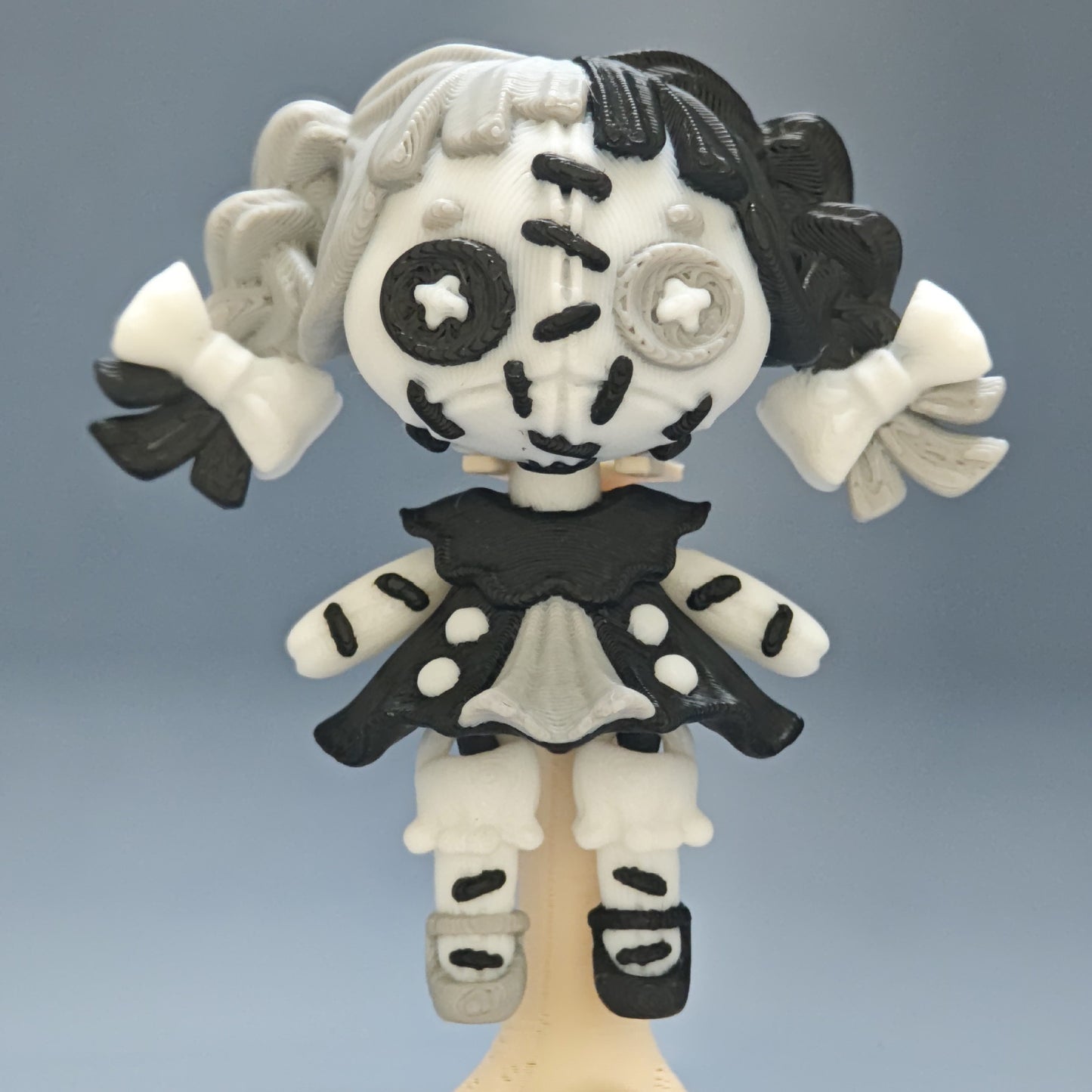 Creepy Twin-Tail Demon Girl | 3D Printed Articulated Art Collectible