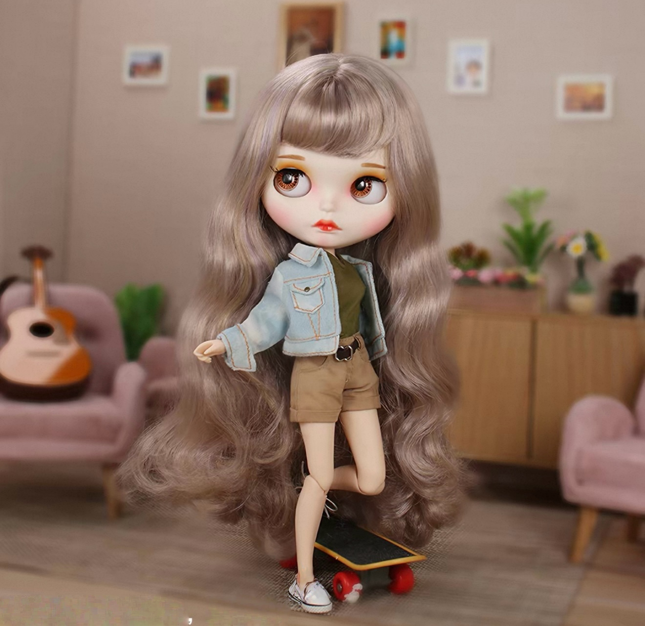 Pre-Order Custom Big-Eye Doll