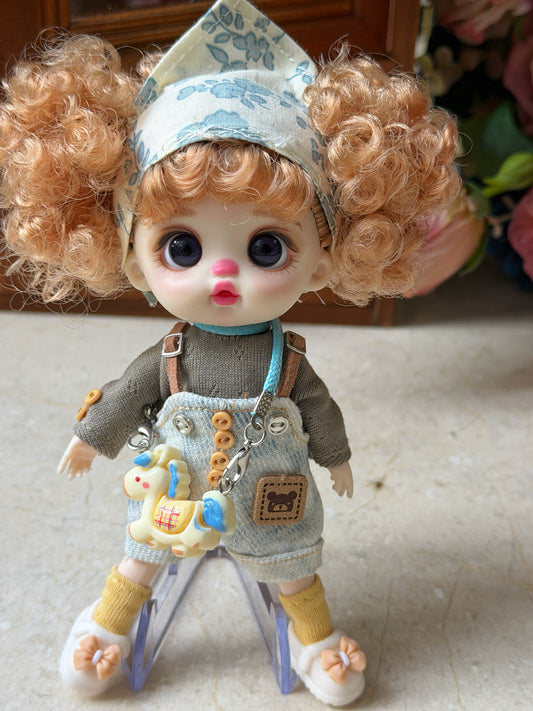 No. 012 — Poseable Mini Doll Charm | OB11 Size, Approx. 15 cm